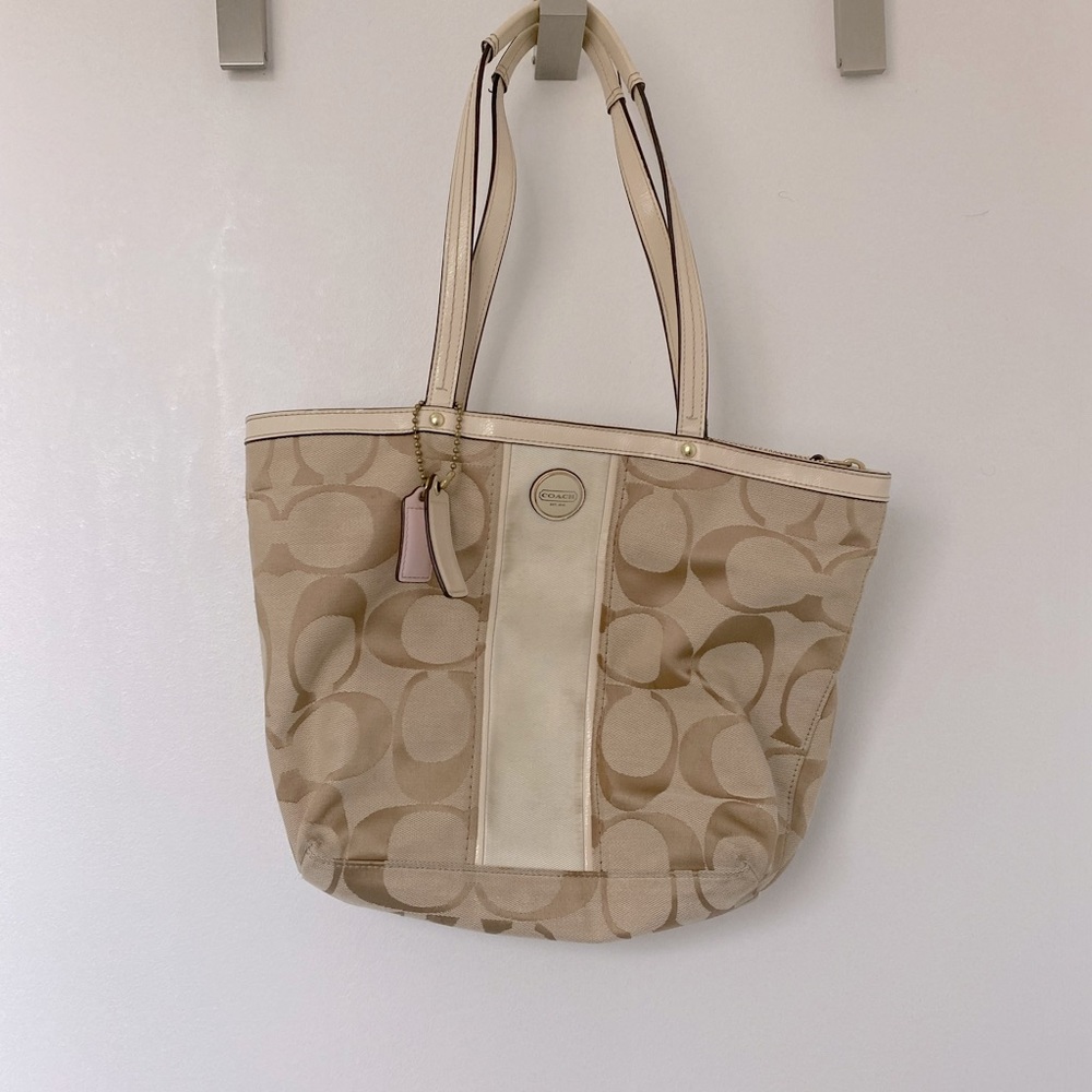 Coach Tote Purse